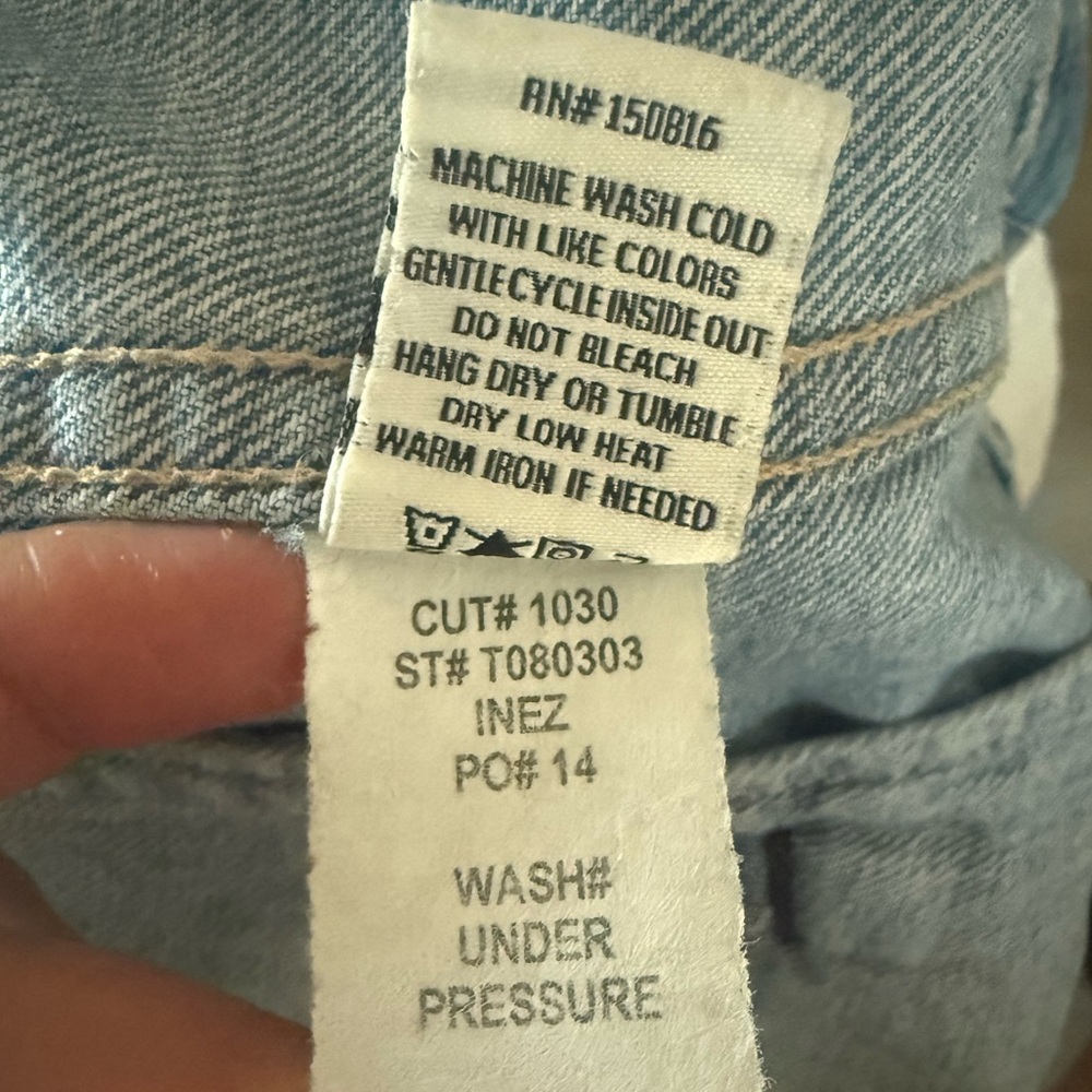 TRAVE Denim Distressed Oversized Trucker Jean Jacket Small Light Wash Vintage - Picture 8 of 10